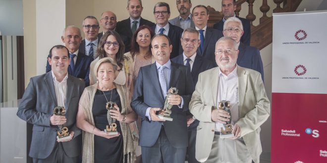 Unión Profesional de Valencia otorga sus III Premios a la Excelencia al IVI, a la Asociación de Empresarias y Profesionales de Valencia (EVAP), al neurocirujano José Piquer y a la Fundación Alanna Unión Profesional de Valencia otorga sus III Premios a la Excelencia al IVI, a la Asociación de Empresarias y Profesionales de Valencia (EVAP), al neurocirujano José Piquer y a la Fundación Alanna
