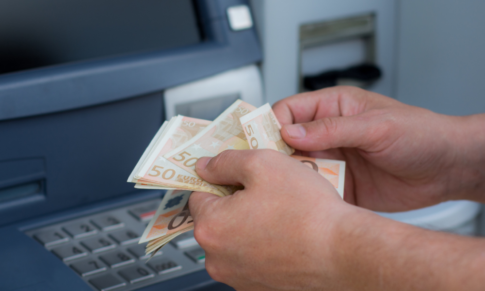 www.economistjurist.es