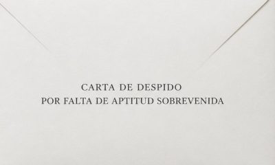Sobre con asunto "Carta de despido"