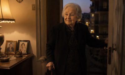 Anciana en su casa