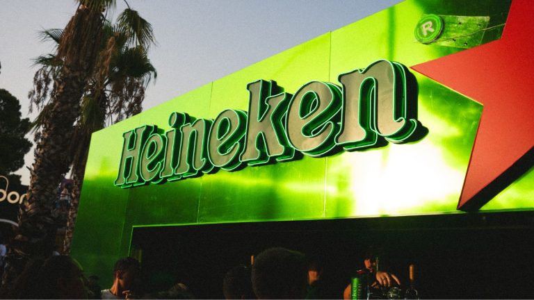 Heineken pierde ante la Agencia Tributaria: no puede deducirse el IVA los materiales publicitarios entregados a sus clientes