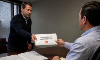 Entrega de la comunicación previa a un socio