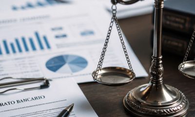 Contrato bancario y balanza de justicia