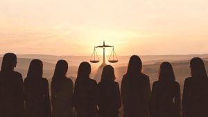 Representación conceptual de la justicia y los derechos humanos de las mujeres.