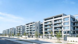 Bloques de edificios residenciales en una zona urbana.